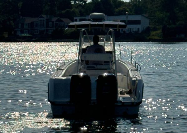 Boston Whaler 26 Outrage image