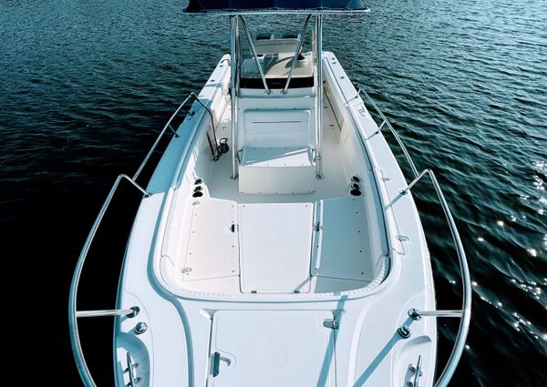 Boston Whaler 26 Outrage image