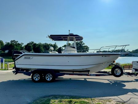 Boston Whaler 26 Outrage image