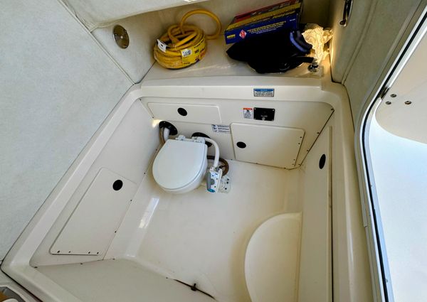 Boston Whaler 26 Outrage image