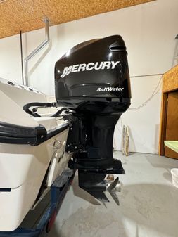 Boston Whaler 26 Outrage image