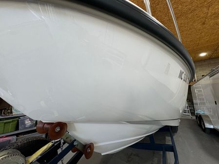 Boston Whaler 26 Outrage image