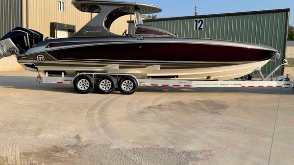 Mystic Powerboats M3800