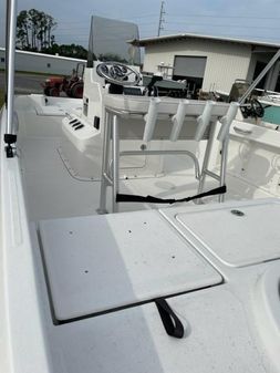 Bayliner T18 BAY image