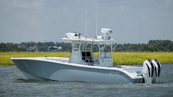 Yellowfin 32 