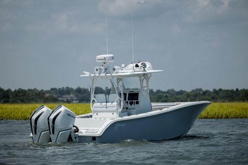 Yellowfin 32 image