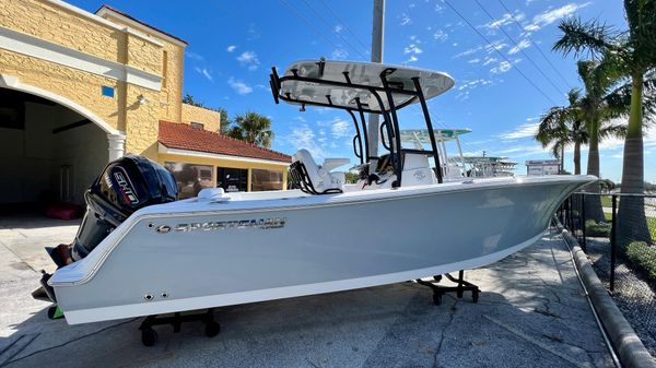 Sportsman Open 232 Center Console