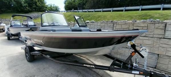 Smoker Craft ADVENTURER 188 FS 