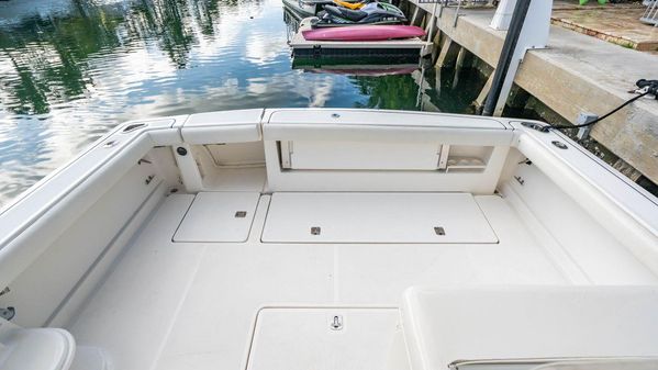 Tiara Yachts 3800 Open image