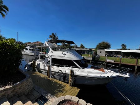 Bayliner 4087 Aft-Cabin MotorYacht image