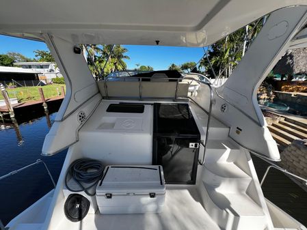 Bayliner 4087 Aft-Cabin MotorYacht image