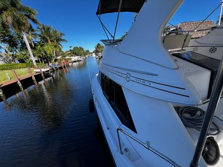 Bayliner 4087 Aft-Cabin MotorYacht image