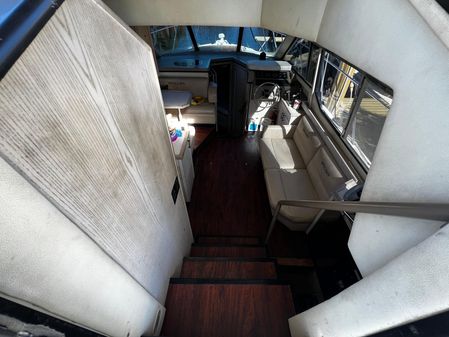 Bayliner 4087 Aft-Cabin MotorYacht image