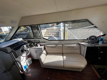 Bayliner 4087 Aft-Cabin MotorYacht image