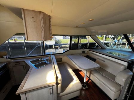 Bayliner 4087 Aft-Cabin MotorYacht image