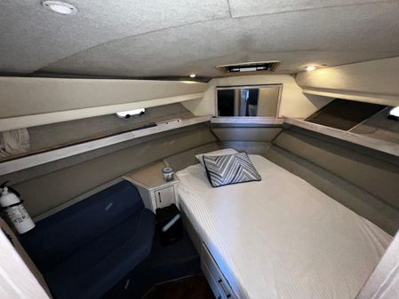 Bayliner 4087 Aft-Cabin MotorYacht image