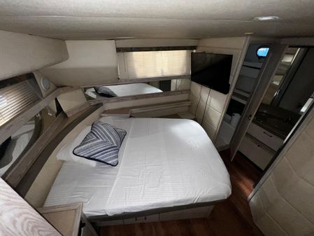 Bayliner 4087 Aft-Cabin MotorYacht image