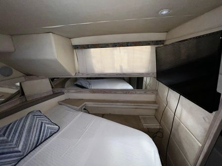 Bayliner 4087 Aft-Cabin MotorYacht image