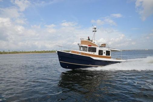 Ranger-tugs R31-COMMAND-BRIDGE image