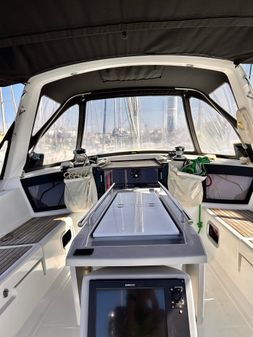 Beneteau Oceanis 41.1 image