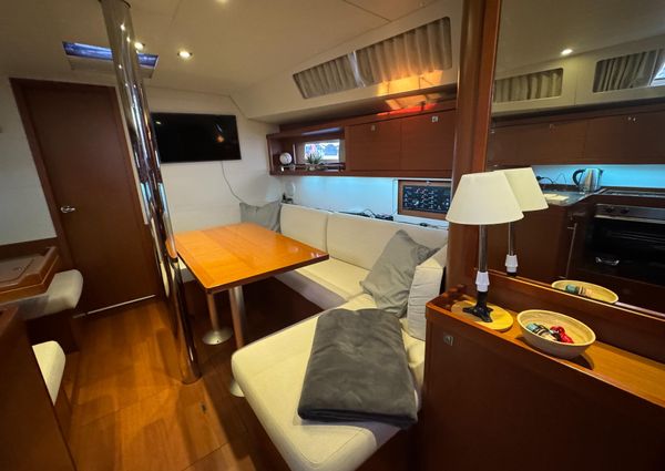 Beneteau Oceanis 41.1 image