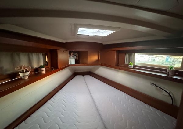 Beneteau Oceanis 41.1 image