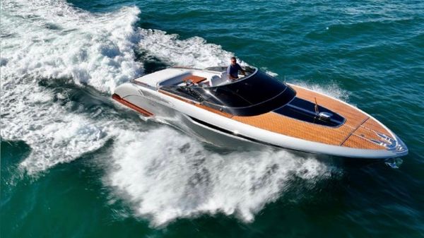 Riva 38