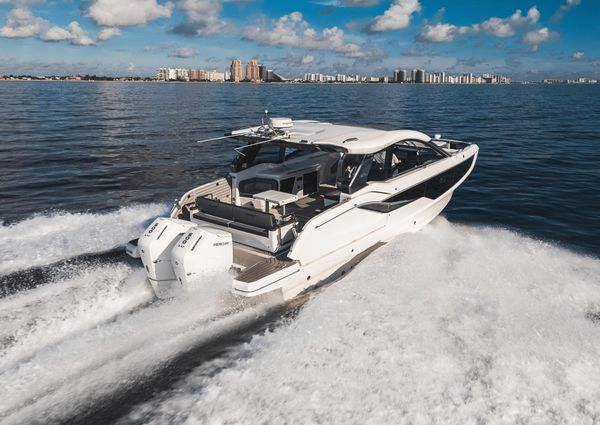 Galeon 375 GTO image