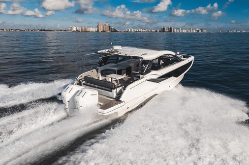 Galeon 375 GTO image