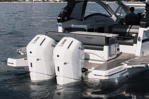 Galeon 375 GTO image