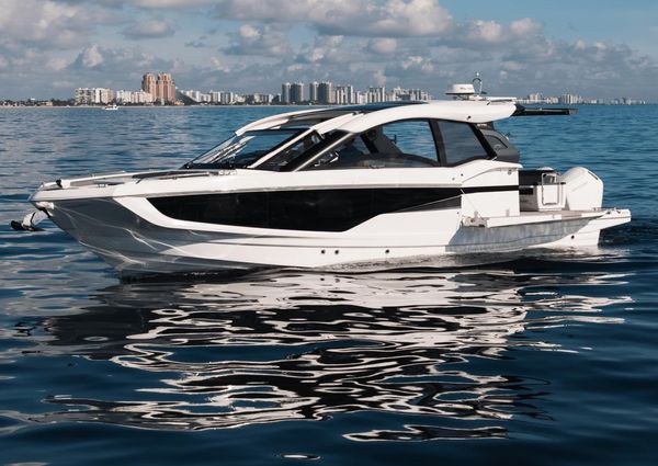 Galeon 375 GTO image