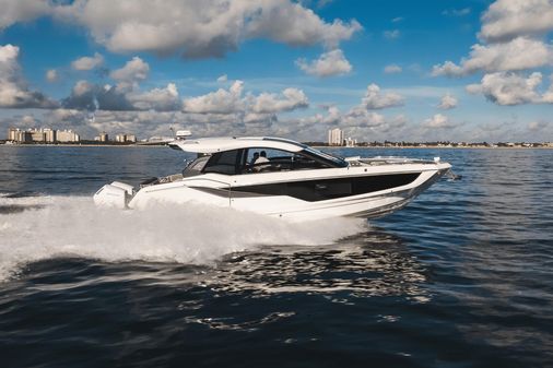 Galeon 375 GTO image