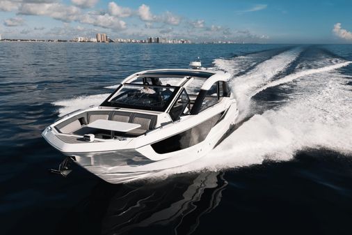 Galeon 375 GTO image