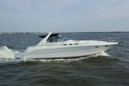 Sea Ray 370 Sundancer 