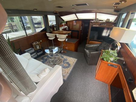 Midnight Lace 52 Flybridge image