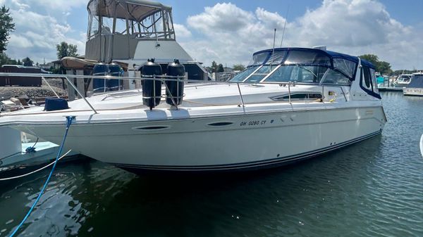 Sea Ray 350 Sundancer