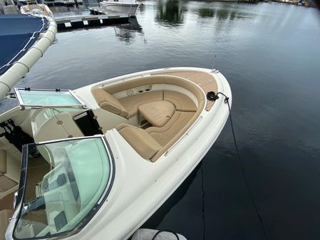 Chris-Craft Calypso 26 image