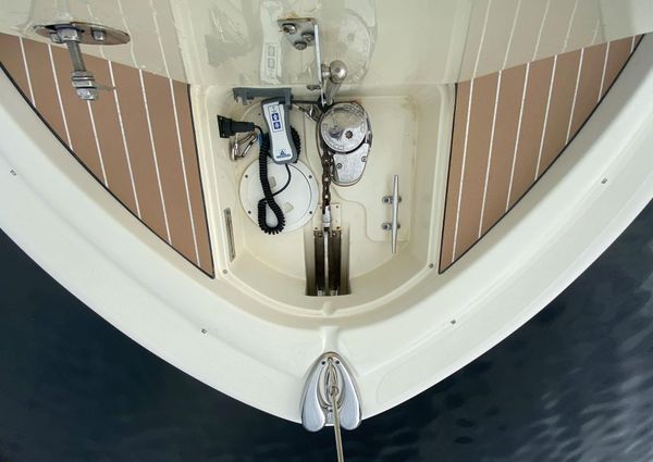 Chris-Craft Calypso 26 image