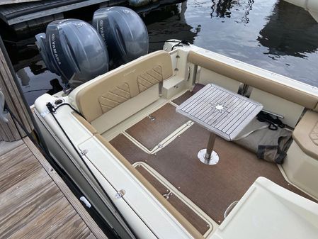 Chris-Craft Calypso 26 image