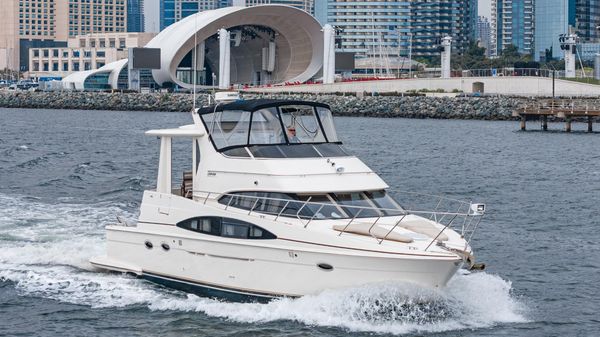 Carver 44 Cockpit Motor Yacht 