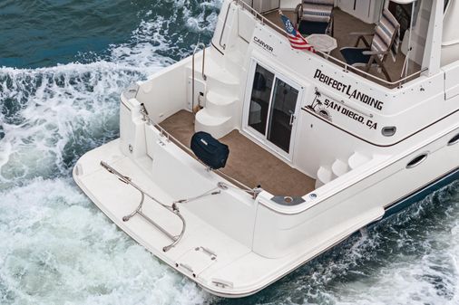 Carver 44-COCKPIT-MOTOR-YACHT image