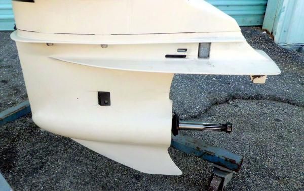 Evinrude  E-TEC 300hp 25 inch Shaft  Direct Injected 2-Stroke Outboard Motor image