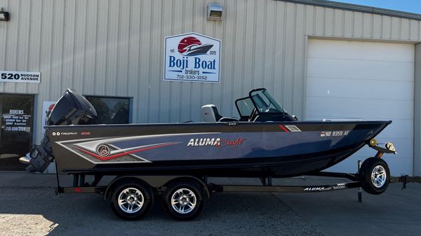 Alumacraft 205 Trophy
