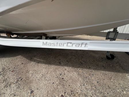 Mastercraft X-10 image