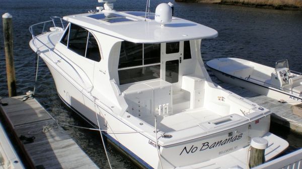 Luhrs 41 Hardtop