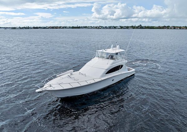 Hatteras 68 Convertible image