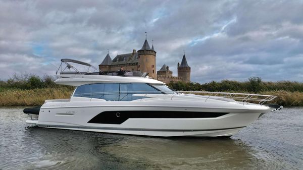 Prestige 590