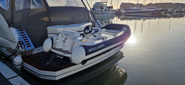 Galeon 500 Fly image