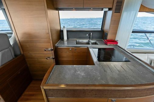 Princess Yachts 60 Flybridge image