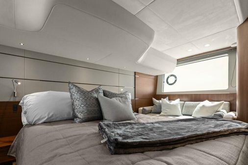 Princess Yachts 60 Flybridge image